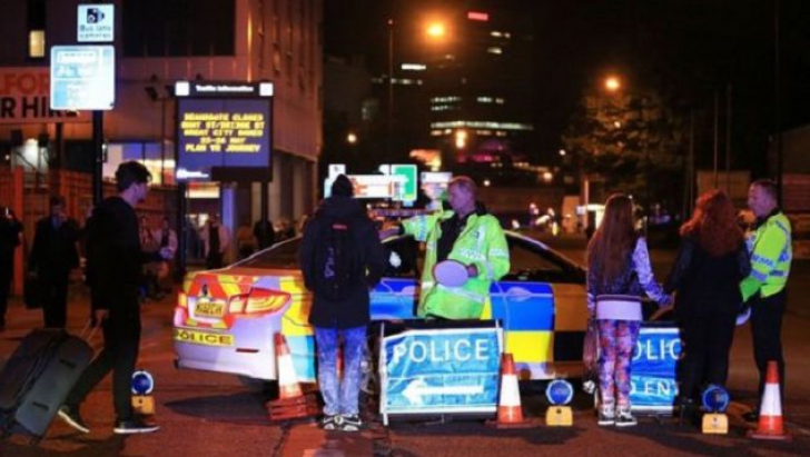 Poliţiştii arestează rude ale autorului atentatului de la Manchester! Ce au găsit în casa acestuia