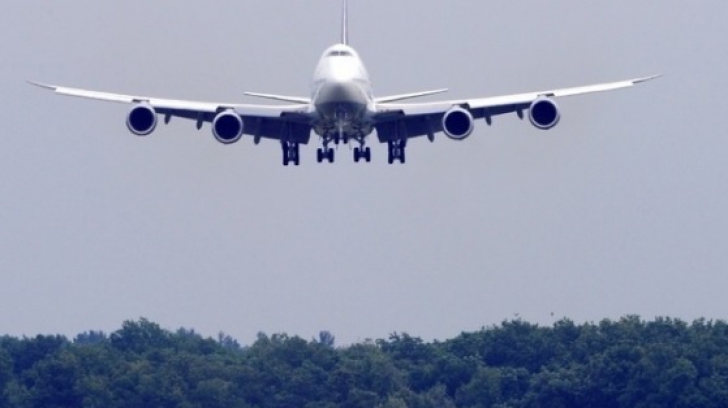 Pericol! Probleme cu avionul cu care Sorana Cîrstea şi Cătălin Moroşanu au zburat spre Madrid