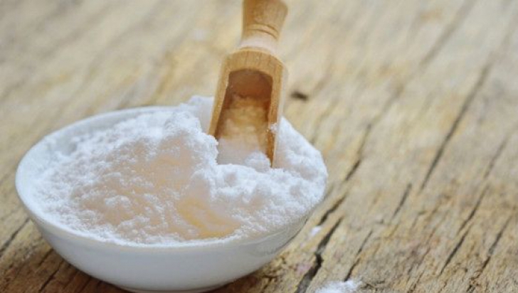 7 moduri în care bicarbonatul de sodiu te face mai frumoasă