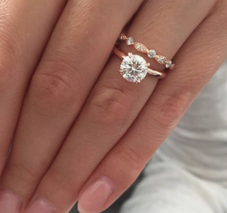 Cum arată cel mai popular inel de logodnă al momentului 