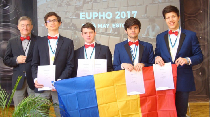 O medialie de aur și trei de argint pentru elevii români, la Olimpiada Europeană de Fizică