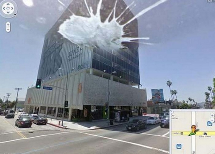 Google Street View: 15 dintre cele mai ciudate imagini surprinse vreodată pe hartă