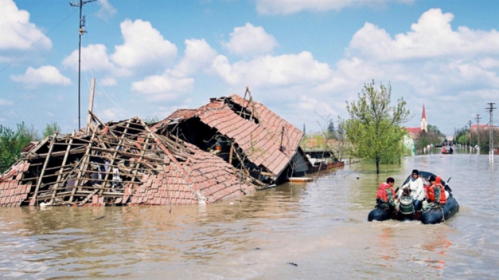 COD GALBEN de inundații în județele Brașov și Sibiu. Anunțul hidrologilor