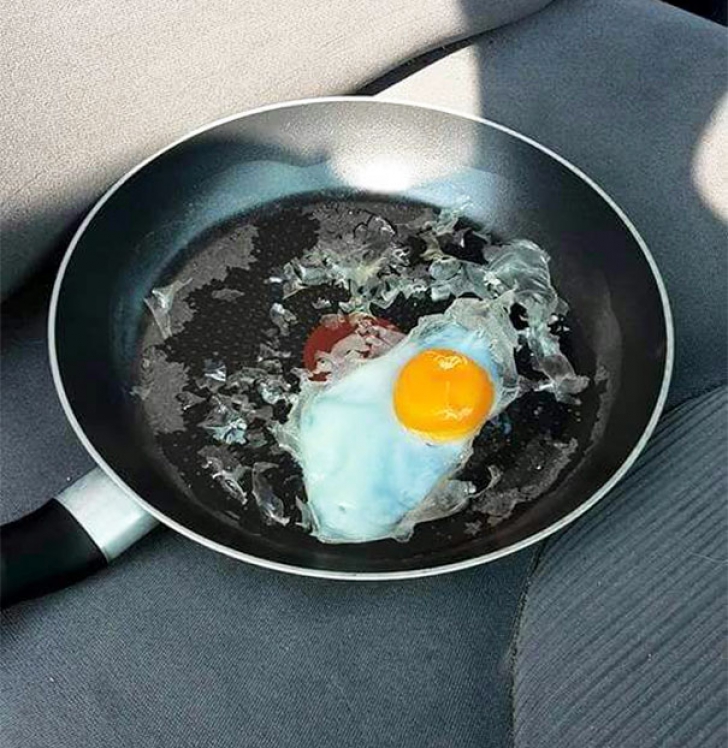 A pus o tigaie cu un ou în maşină şi a lăsat-o aşa 15 minute!Mesajul tulburător pe care l-a transmis