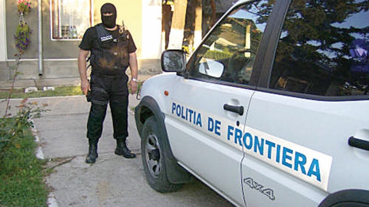 Cinci somalezi care au încercat să intre ilegal în România, prinși de polițiști