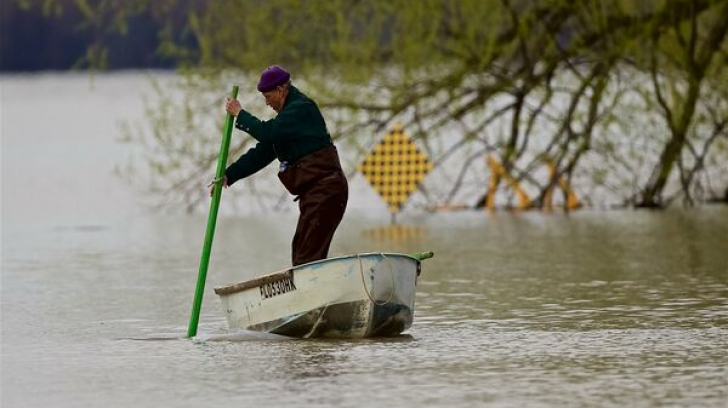 Inundații în Canada: Peste 3.400 de persoane au fost evacuate în Quebec, Ontario și British Columbia