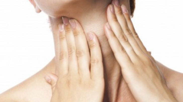 Aceste semne arată că ai probleme cu glanda tiroidă