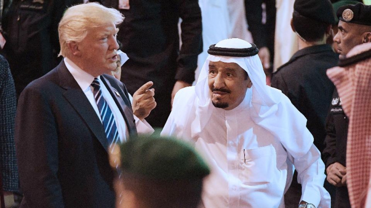 Iranul, reacție dură după critica lui Trump: SUA vor "să pompeze" bani din Arabia Saudită