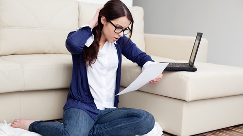 Studiu: telemunca îi face pe angajații români să petreacă mai mul timp la "lucru"