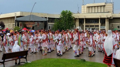 FOTO: Ansamblul Folcloric Hora - Drăgăneşti Olt