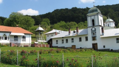 Singura mănăstire din România în care femeile nu au voie să intre. "Să fie sub blestem..."