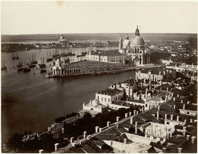 Fotografii surprinzătoare. Cum arăta Veneția în 1900, când nu era sufocată de turiști