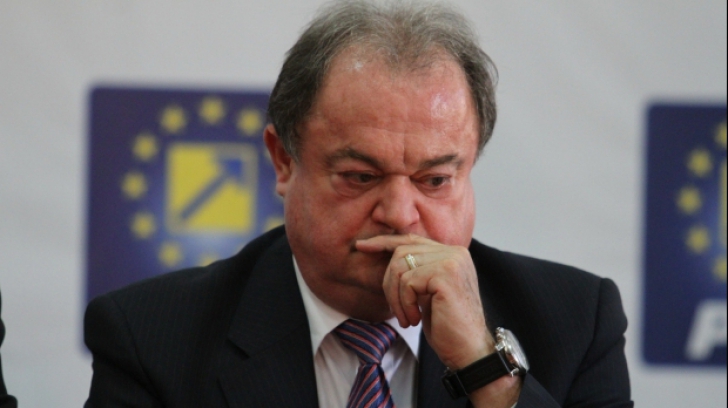 Criză majoră în PNL: Orban, strâns cu ușa de "aripa PDL" a lui Vasile Blaga