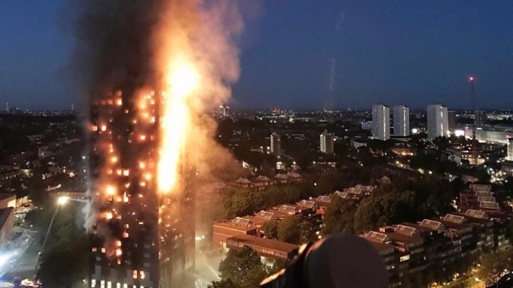 Bilanțul morților din incendiul de la Londra a crescut dramatic: 17 victime 