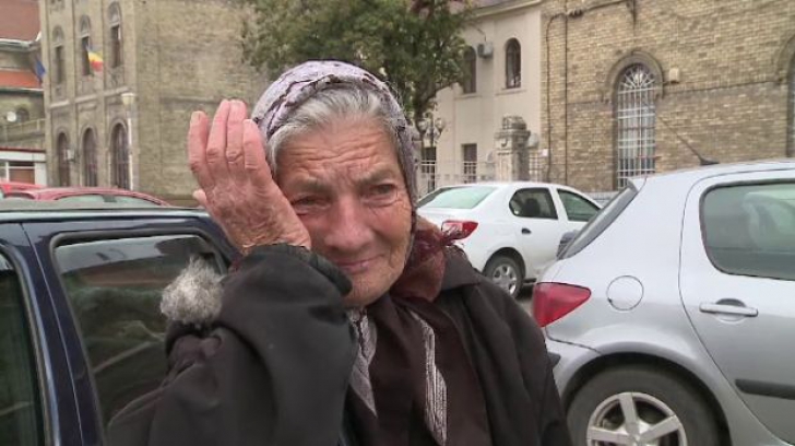 Are 91 de ani și a fost prinsă când a furat. Reacția polițiștilor te va face să plângi