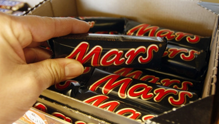 MARS retrage din magazine mai multe produse: Există riscul să fie contaminate cu Salmonella