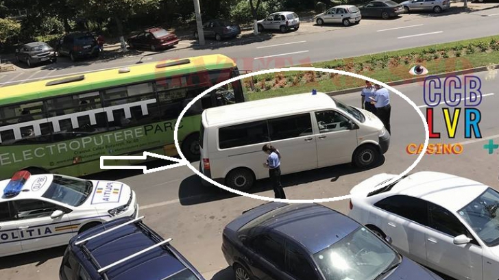 Politia, oprită &icirc;n trafic