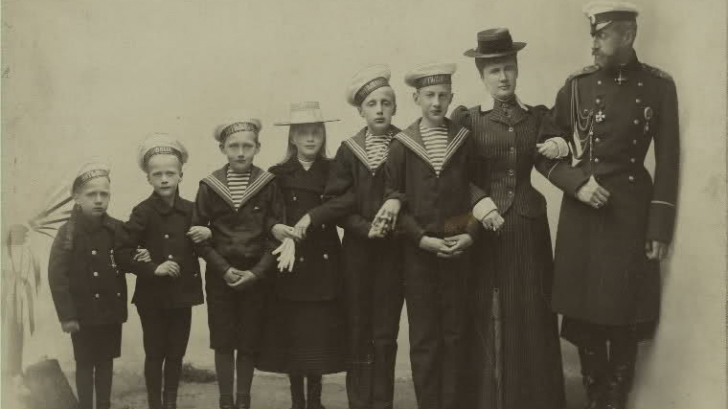 Imagini UNICE ale familiei regale ruse! Cum arătau Romanovii la puțin timp înainte de a fi executați