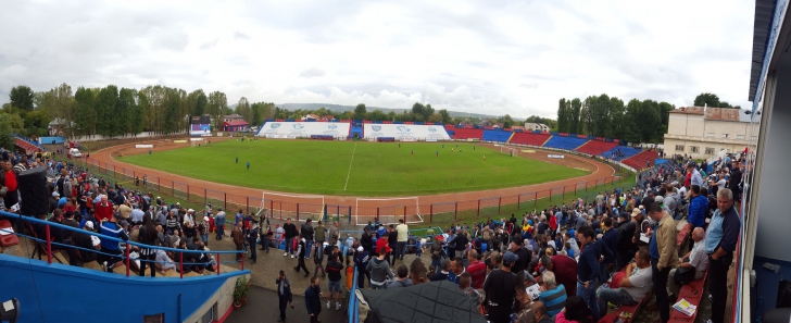 Chindia Târgoviştea vrea în Liga 1: "Fundaşul" înalt de 27 de metri