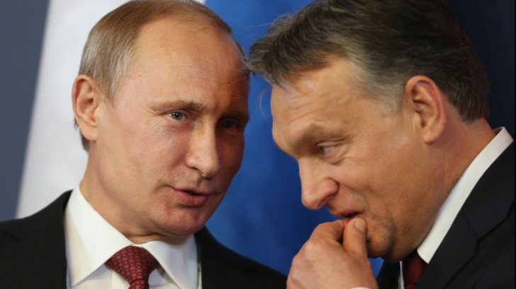 Viktor Orban împinge grupul de la Visegrad sub influenţa lui Putin. Totul se petrece la Tuşnad!