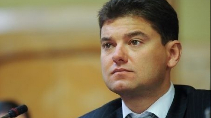 Agentul de la Rutieră pe care Boureanu l-a lovit îi cere fostului politician daune de 50.000 de euro