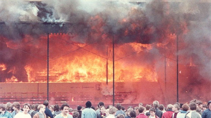 Incendiu devastator la fostul Stadion Republican din Chișinău. Număr record de autospeciale prezente