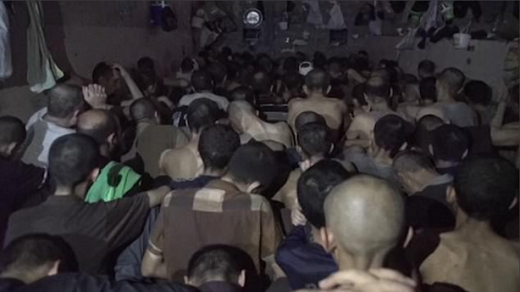 Militanții ISIS, ținuți în condiții groaznice în închisorile din Mosul. ”Nu sunt ființe umane!”