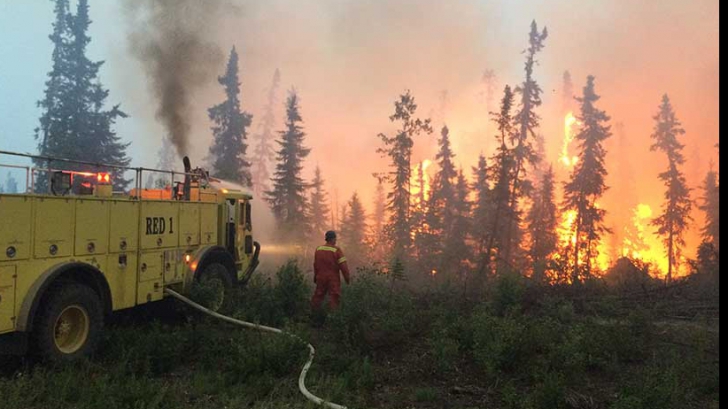 Stare de urgenţă în Canada: mii de locuitori, evacuaţi. Incendiile de pădure fac ravagii