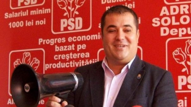 Deputat PSD: "Cine are Facebook, nu are lumină, nu are întuneric! Tembeli! Haştag dilibau"