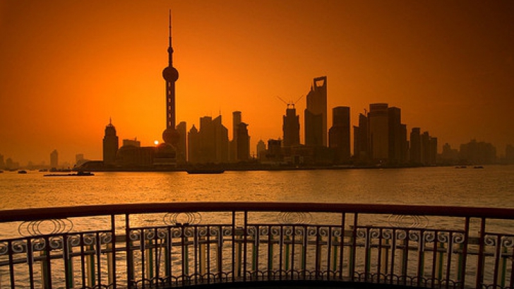Val de căldură la Shanghai, cu cele mai înalte temperaturi înregistrate în 145 de ani