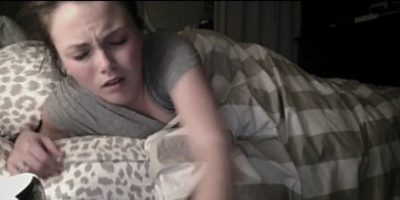 A uitat să închidă webcam-ul de la laptop. Au văzut-o nud şi cum întreţinea relaţii cu iubitul