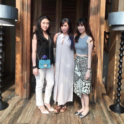 Care e MAMA şi care e FIICA? Imaginile care au pus pe jar internauţii