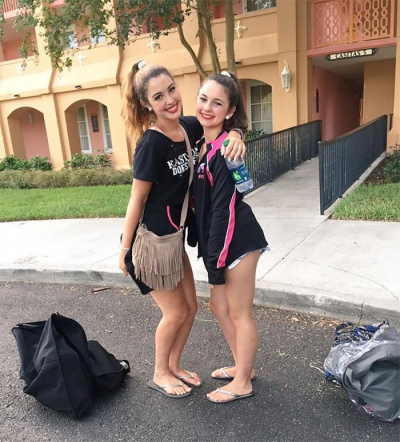 Care e MAMA şi care e FIICA? Imaginile care au pus pe jar internauţii