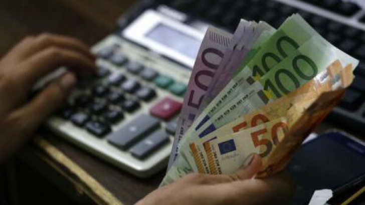 Italia introduce venitul minim garantat