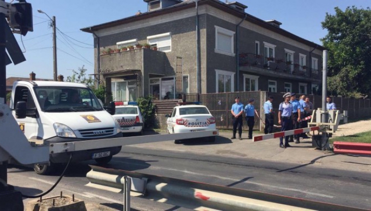 Accident grav lângă București. O mamă s-a aruncat în fața trenului cu cei trei copii. Toți au murit