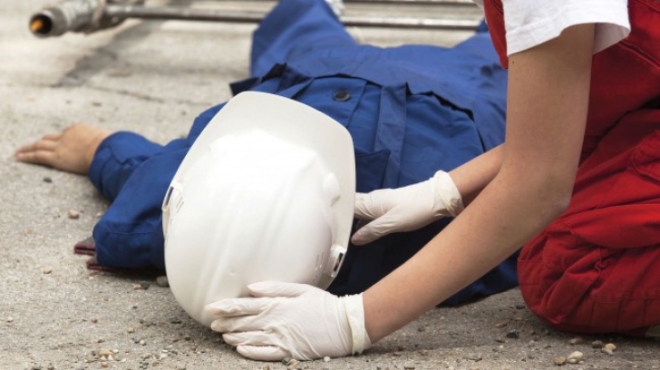 Accident de muncă înfiorător în Arad! Bărbat strivit de sute de kilograme de fier