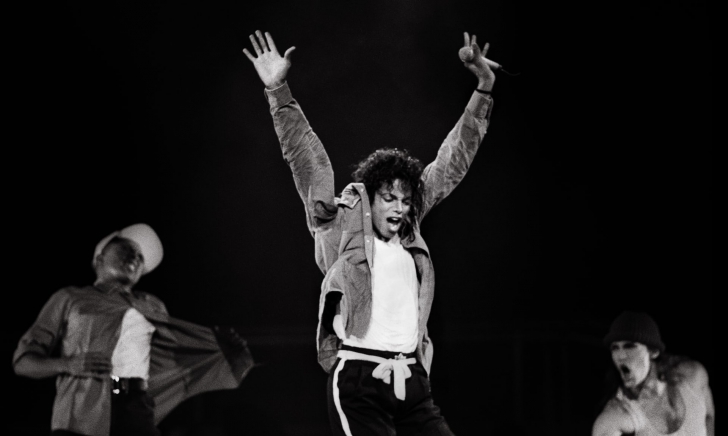 Michael Jackson a murit acum 8 ani, dar acum a venit un anunț surpriză. "Bad" - a capella AUDIO