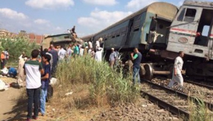 ACCIDENT FEROVIAR în Egipt: cel puţin 21 de morţi, peste 50 de răniţi. Două trenuri s-au ciocnit - Foto: rt.com
