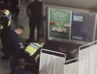 ATAC CU ACID &icirc;n Londra: cel puţin 6 victime