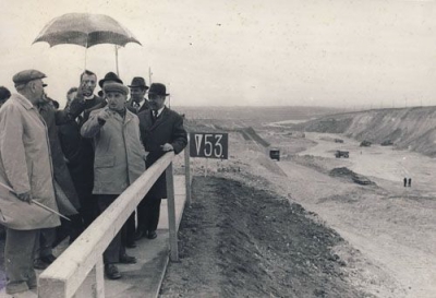 Imagini rare de la canalul Dunăre-Marea Neagră, inaugurat de Nicolae Ceaușescu | FOTO