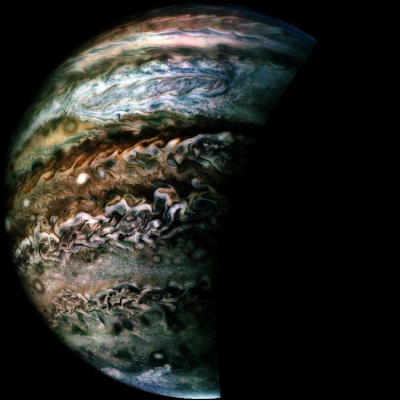 Imagini incredibile de pe planeta Jupiter, publicate de NASA: Nu poate fi adevărat!