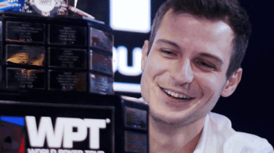 Povestea celui mai bun jucător de poker din România. Cum a ajuns să câştige sute de mii de dolari
