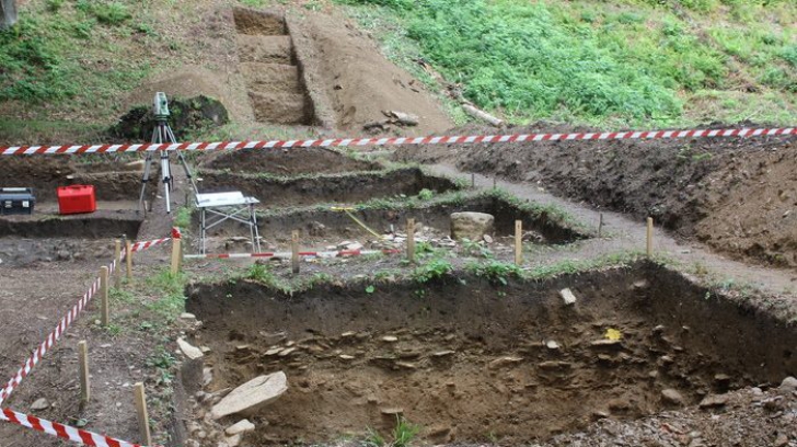 Descoperire uimitoare făcută de arheologi la Sarmisegetuza Regia. Se ştia de ea încă din `89