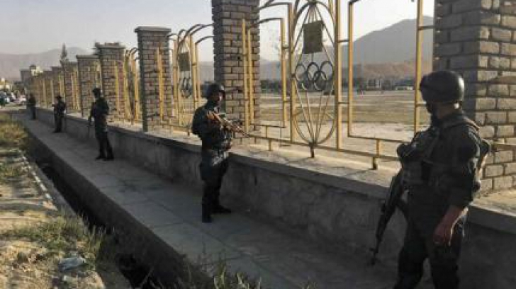 Atentat sinucigaș lângă un stadion din Kabul: cel puțin trei morți și cinci răniți