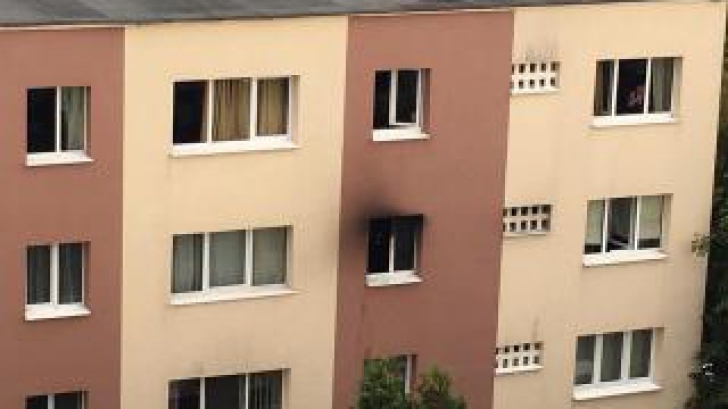 Comoară într-un apartament vechi din Cluj. Nimeni nu a ştiut de ea până nu a luat foc  