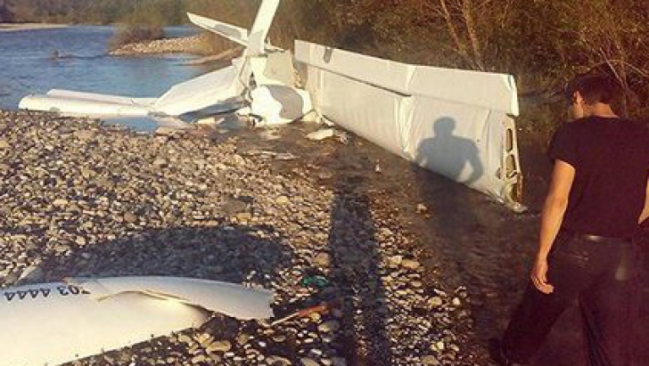 Un avion ce urma să aterizeze în România, prăbuşit în Grecia. Două persoane au decedat