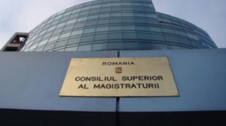 CSM pierde la CCR. Magistraţii nu mai sunt la mâna CSM când vine vorba de detaşări