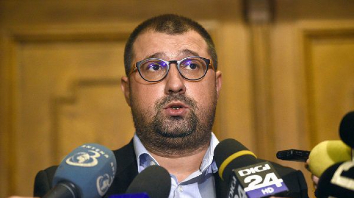 Daniel Dragomir, audiat la comisia SRI: Nu am vorbit niciodată de ziarişti acoperiţi