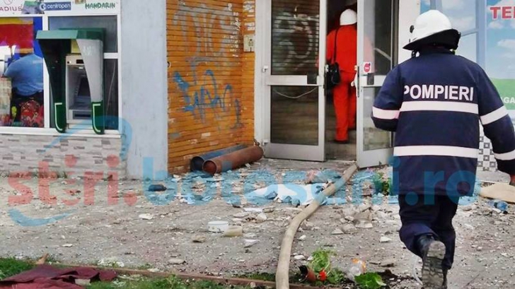 Explozie puternică în Botoşani: 4 victime. Blocul a fost fisurat, locatarii au fost evacuaţi