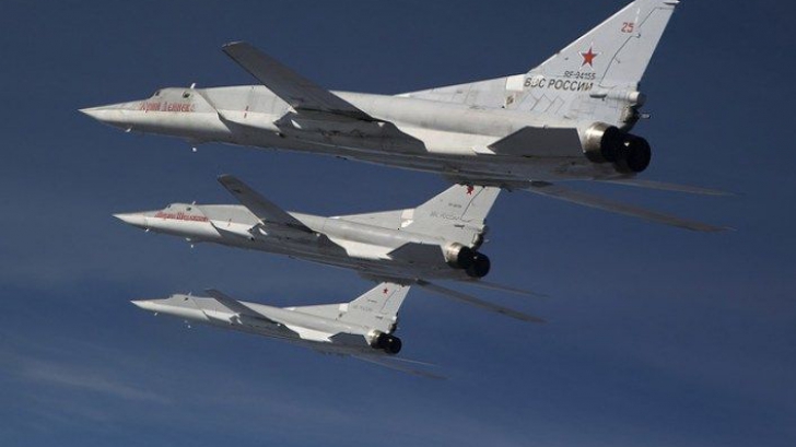 Boombardiere ruse, interceptate de avioane de luptă ale NATO, deasupra Europei. Ce se întâmplă